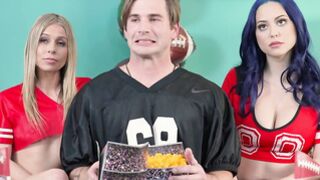 YoungerMommy: Mommies Game Plan with Eve Marlowe & Summer Vixen