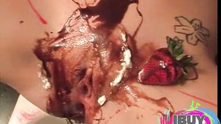 jamie spice with lesbian friend eating pussy with cream & straberry