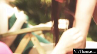 Gorgeous lesbos 69 to orgasm