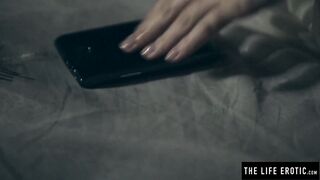 Sensual brunette Emily J rubs both of her holes