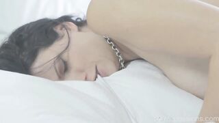 Diana is lustful in the morning for a hard dick