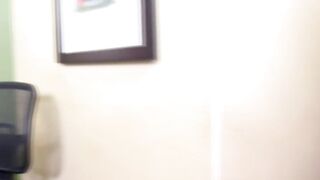 1st monster cock for Superb Whore's Casting Debut