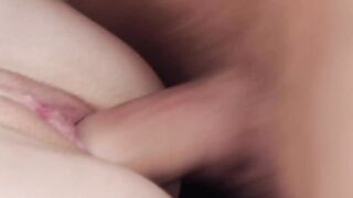 Voluptuous chick in romantic threeway