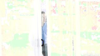 Beautiful brunette Jaye Summers booty banged balls deep