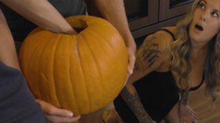 Fucking the stepbrother while she is around? UH OH! - Justin Matthews, Trevor Rigde